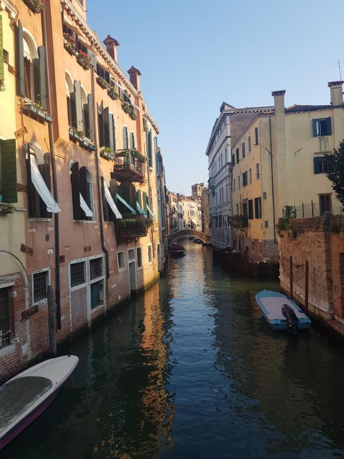 The Secret Garden In The Very Heart Of Venedig Exterior foto